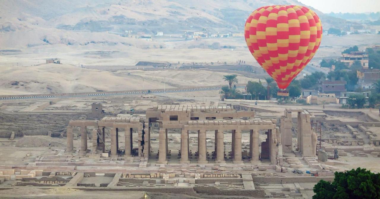 Royal Home Luxor Nile View Экстерьер фото